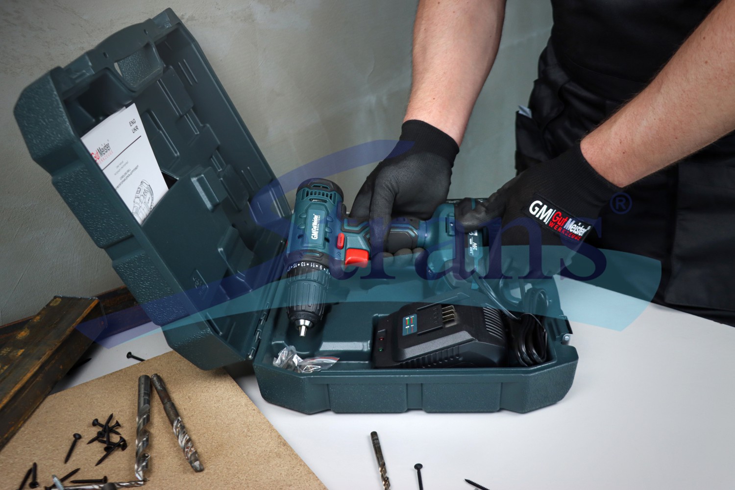 Дриль-Шуруповерт Акумуляторний Gut Meister 20V 2X2.0Ah 30Nm 21+1 0